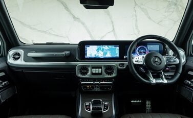 Mercedes-Benz G Class AMG G 63 22