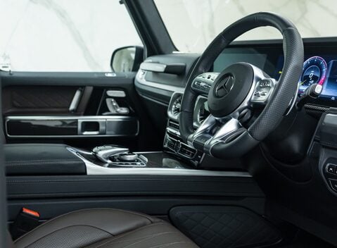 Mercedes-Benz G Class AMG G 63 13