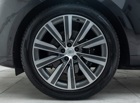 Land Rover Range Rover D350 AUTOBIOGRAPHY LWB 31