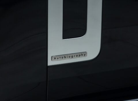 Land Rover Range Rover D350 AUTOBIOGRAPHY LWB 34