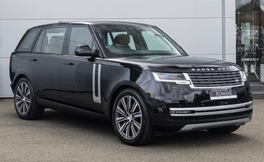 Land Rover Range Rover D350 AUTOBIOGRAPHY LWB 2