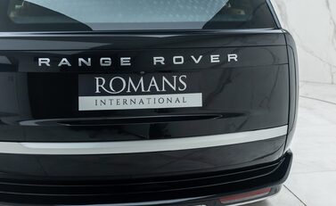 Land Rover Range Rover D350 AUTOBIOGRAPHY LWB 33