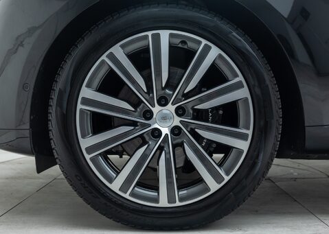 Land Rover Range Rover D350 AUTOBIOGRAPHY LWB