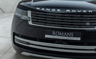 Land Rover Range Rover D350 AUTOBIOGRAPHY LWB 32