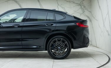 BMW X4 M COMPETITION 33