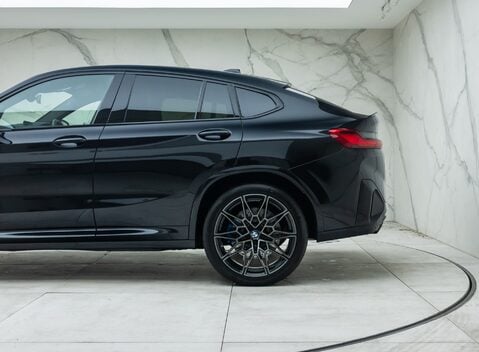 BMW X4 M COMPETITION 33