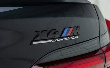 BMW X4 M COMPETITION 31