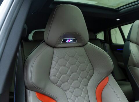 BMW X4 M COMPETITION 13