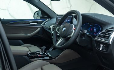 BMW X4 M COMPETITION 10