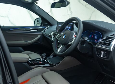 BMW X4 M COMPETITION 10