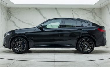 BMW X4 M COMPETITION 2