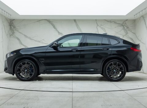 BMW X4 M COMPETITION 2