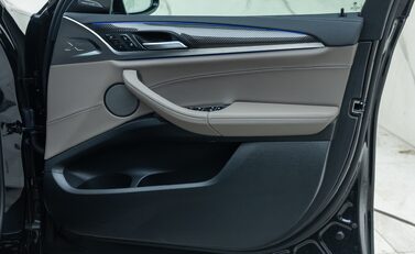 BMW X4 M COMPETITION 25