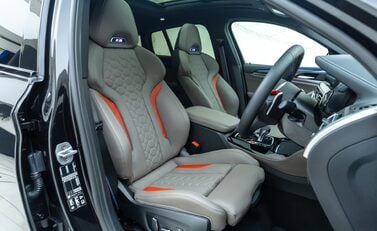 BMW X4 M COMPETITION 12