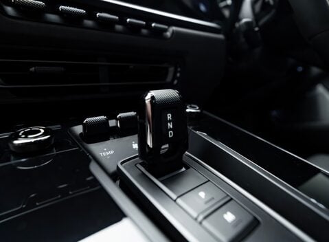 Porsche 911 Turbo S (992) 24