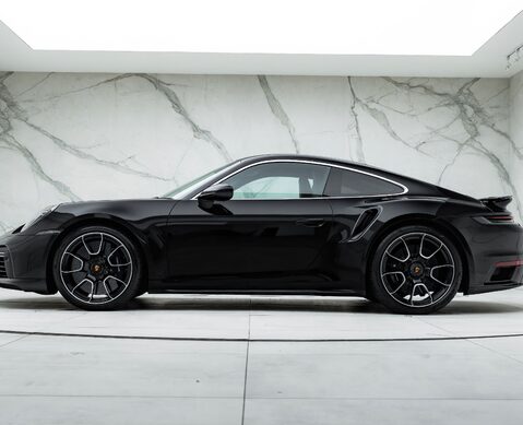 Porsche 911 Turbo S (992) 