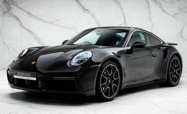 Porsche 911 Turbo S (992) 1