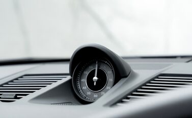 Porsche 911 Turbo S (992) 21