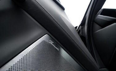 Porsche 911 Turbo S (992) 28