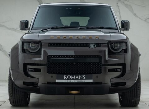 Land Rover Defender 110 OCTA 7
