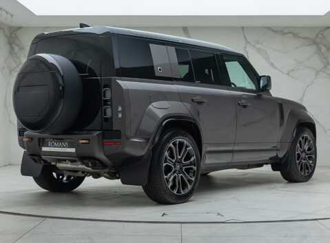 Land Rover Defender 110 OCTA 6