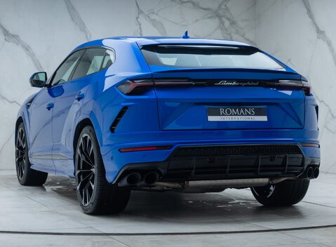 Lamborghini Urus 10