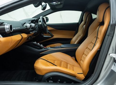 Ferrari 812 Superfast 17