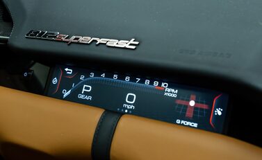 Ferrari 812 Superfast 22