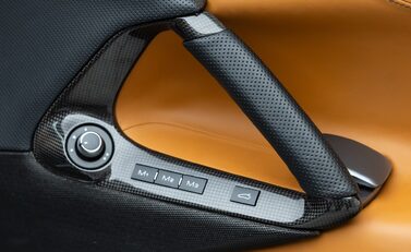 Ferrari 812 Superfast 28