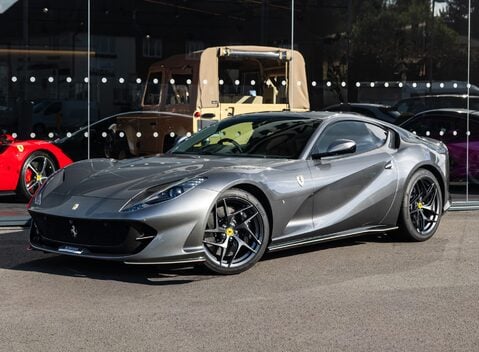 Ferrari 812 Superfast 2