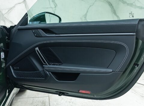 Porsche 911 GT3 TOURING (992.2) 32