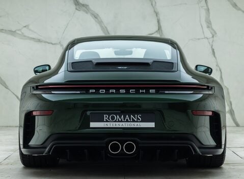 Porsche 911 GT3 TOURING (992.2) 8