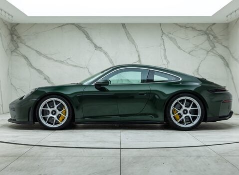 Porsche 911 GT3 TOURING (992.2) 5