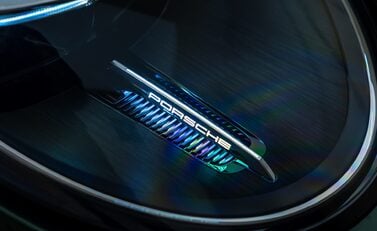 Porsche 911 GT3 TOURING (992.2) 42