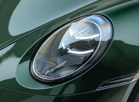 Porsche 911 GT3 TOURING (992.2) 40