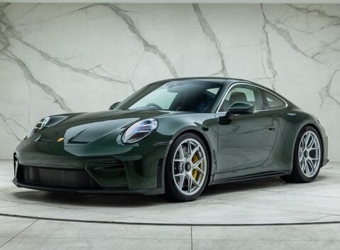 Porsche 911 GT3 TOURING (992.2) 1