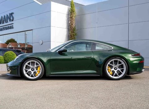 Porsche 911 GT3 TOURING (992.2) 3