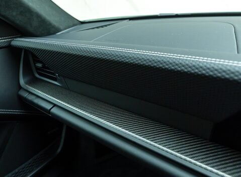 Porsche 911 GT3 TOURING (992.2) 25