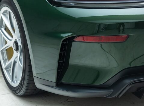 Porsche 911 GT3 TOURING (992.2) 46