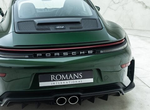 Porsche 911 GT3 TOURING (992.2) 37