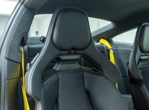 Porsche 911 GT3 TOURING (992.2) 15