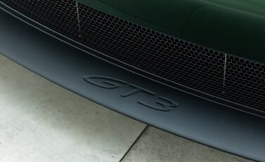 Porsche 911 GT3 TOURING (992.2) 38