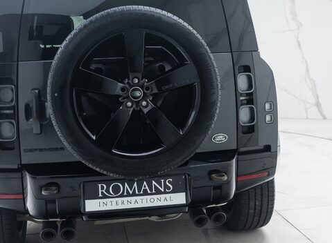 Land Rover Defender 110 V8 P525 34