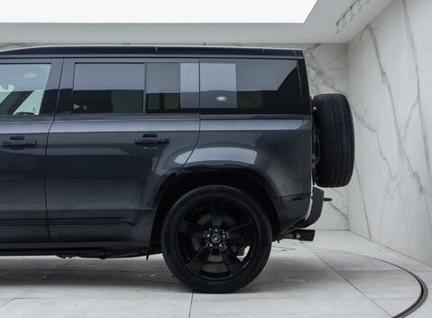 Land Rover Defender 110 V8 P525 39