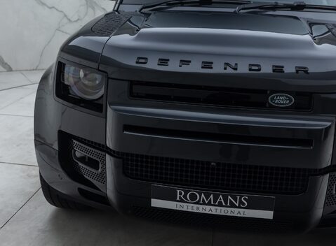 Land Rover Defender 110 V8 P525 33