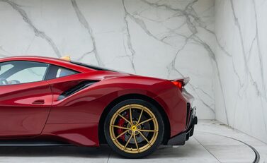 Ferrari 488 Pista 46