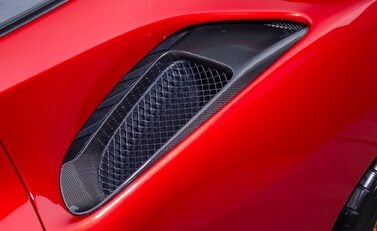 Ferrari 488 Pista 37