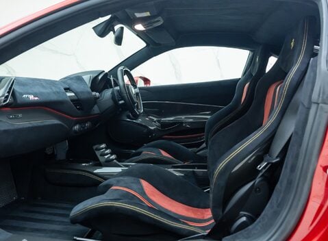 Ferrari 488 Pista 17