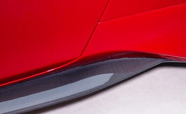 Ferrari 488 Pista 36