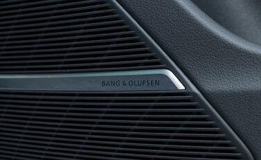 Audi RS Q8 PERFORMANCE CARBON VORSPRUNG 28